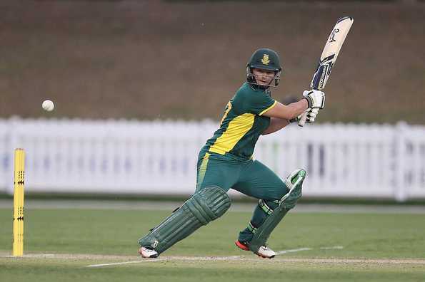 Lizelle Lee gave South Africa a brisk start in their chase of 136 but the visitors failed crumbled against spin.