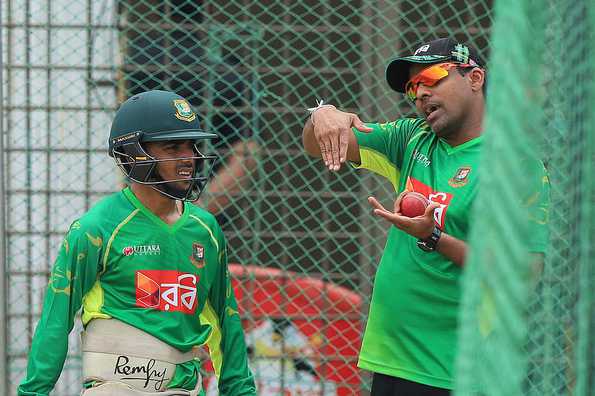 "Mominul Haque is a solid number three batsman for us in last two three years. Unfortunately, he got out" - Thilan Samaraweera