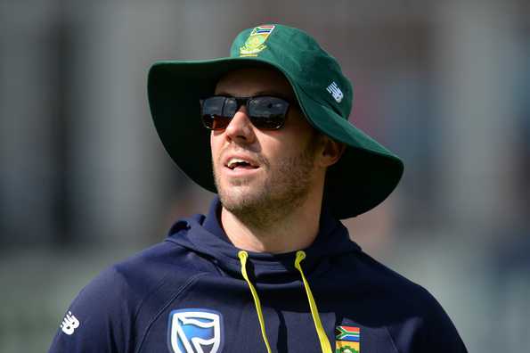 AB de Villiers made just 5 and 32 in his comeback game. 