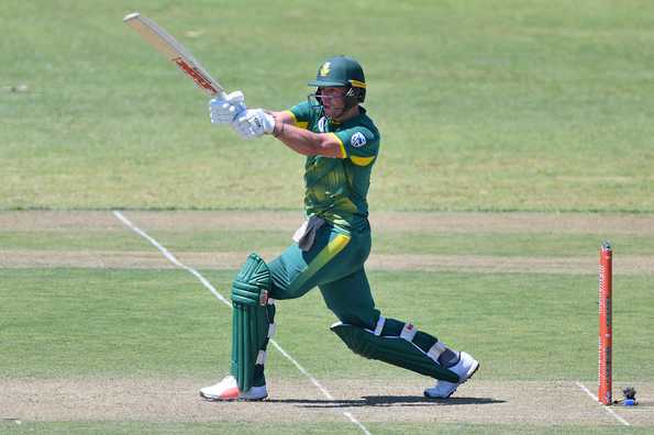 Dolphins should expect a tough challenge with Ab de Villiers, Quinton de Kock, Chris Morris and Albie Morkel forming the Titans line-up. 