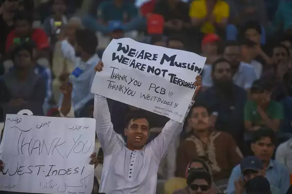 Fans in Karachi turned up in big numbers to welcome international cricket after nine years.