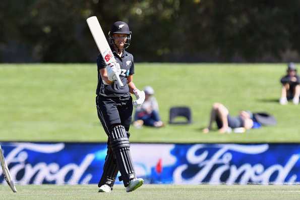 Suzie Bates scored 151 runs off just 94 balls.