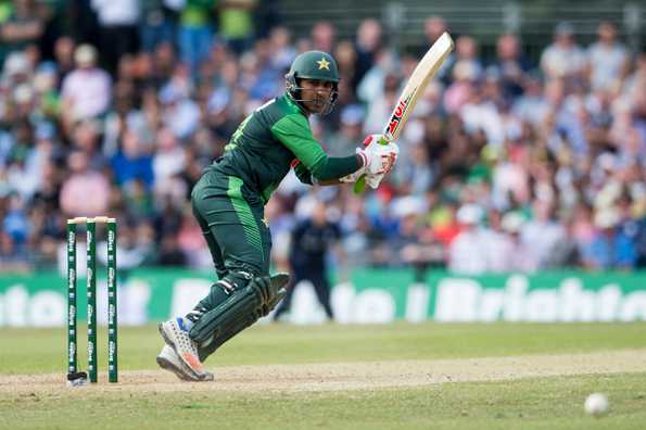 Sarfraz's unbeaten 89 helped Pakistan to their fifth successive 180-plus score.