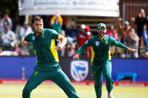 Abbott and Shamsi picked up seven wickets between them as Australia were bowled out for 167 in the 4th ODI.