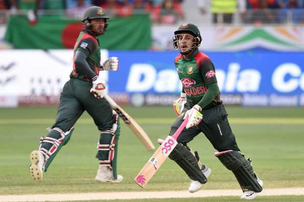 Mohammad Mithun added 131 runs for the third wicket along with Mushfiqur Rahim .