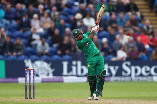 Sarfaraz Ahmed scored 90 to lead Pakistan to a four-wicket win.