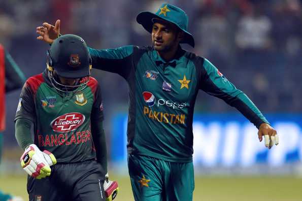 Mushfiqur Rahim's 99 lifted Bangladesh to 239