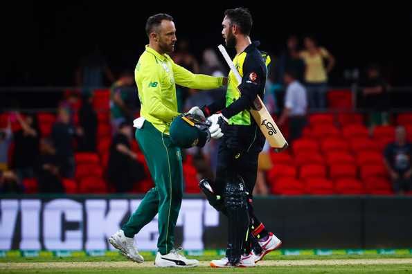 South Africa beat Australia comfortably by 21 runs.