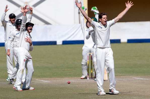 Zimbabwe were bowled out for 132 in their second innings on the final day.