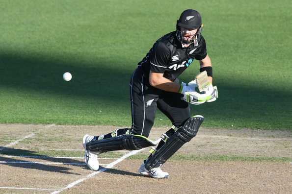 Martin Guptill returned to form with a superb 116-ball 117