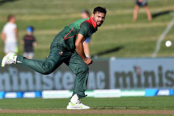 "We are expecting a very good batting track [in Dunedin]" - Mortaza.