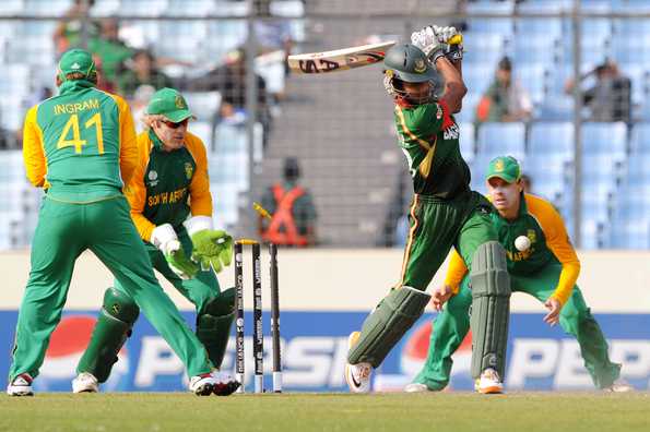  Bangladesh slid to a massive defeat in the 2011 World Cup