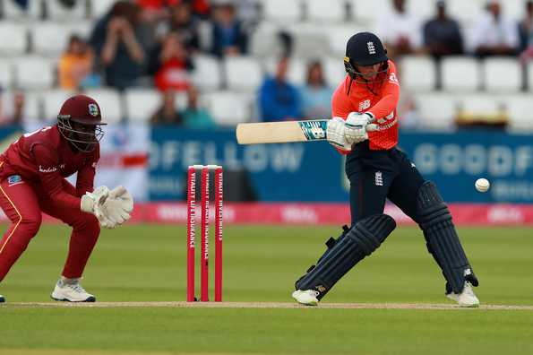 Danielle Wyatt hit 10 fours in her excellent, match-winning knock