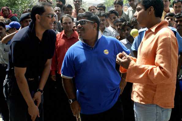 Ashok Malhotra (centre) is the only candidate contesting for the post of president of the Indian Cricketers Association