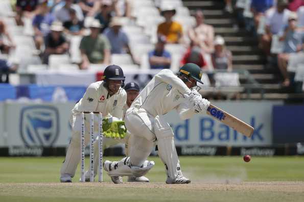 De Kock will remain the key for South Africa in the final session.