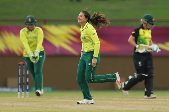 Luus has now become the first bowler to take two six-fers in women's ODIs.