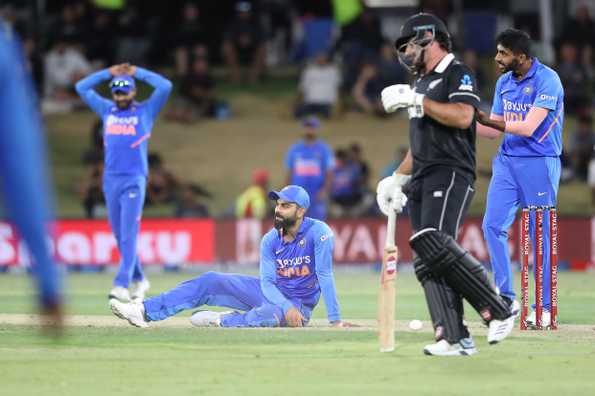 New Zealand chase down India's 296 and complete the whitewash