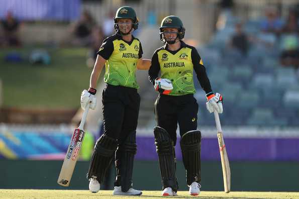 Rachael Haynes and Meg Lanning stitched a 95-run stand for the fourth wicket