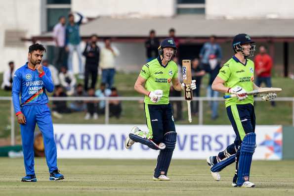 Kevin O'Brien slammed the final ball of the Super Over for a six