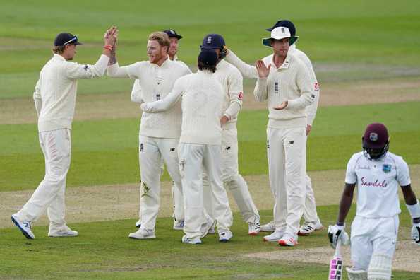 Ben Stokes picked up the crucial wicket of Blackwood at the stroke of tea