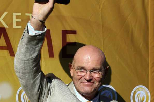 New Zealand's greatest batsman Martin Crowe died at the age of 53 after a long battle with lymphoma.