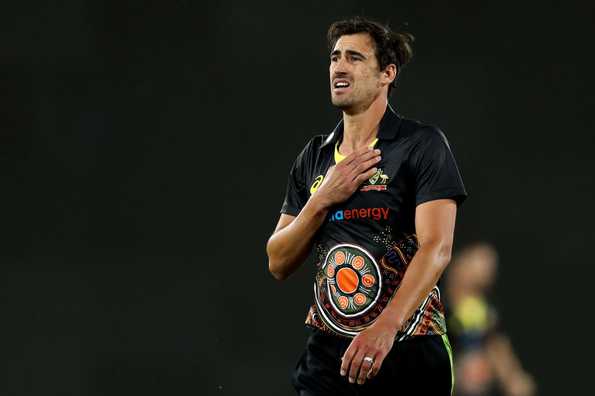 Mitchell Starc reportedly left the team bubble on Saturday after learning of a family illness.