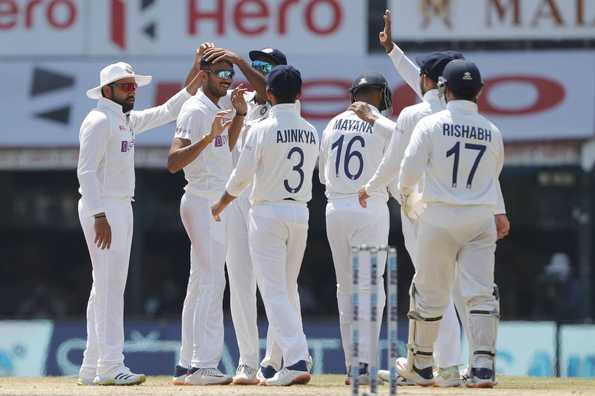 A comprehensive win help India level the series