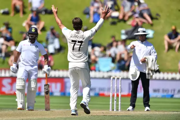 De Grandhomme is in a race against time to be fit for New Zealand's tour of England and the World Test Championship final.