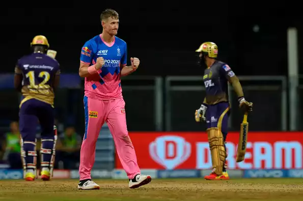 Chris Morris starred with the ball, picking four wickets against KKR 