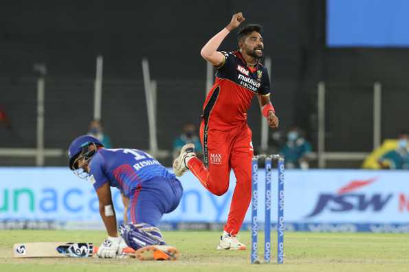 Siraj's composure in the 20th over helped RCB sneak a riveting one-run win