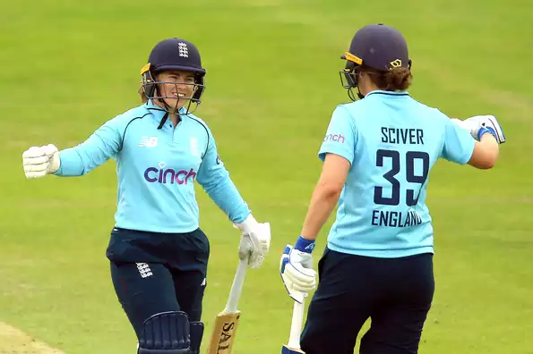 Both Sciver and Beaumont ended up scoring unbeaten fifties.