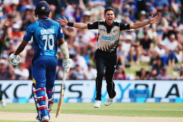 Boult returned figures of 3 for 21 to aid in restricting Sri Lanka.