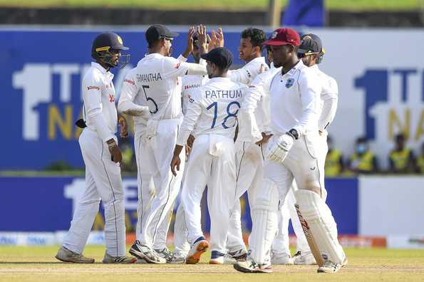 Sri Lanka had a productive day again after losing their stranglehold initially.