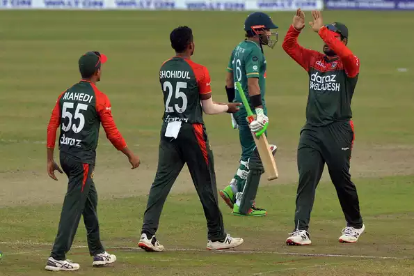 Pakistan managed to seal the deal despite Bangladesh's late fightback.