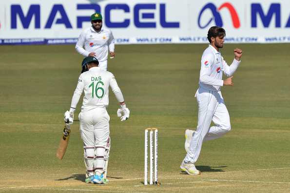 Pakistan reached 38 for no loss at tea on day four after Afridi's 5 for 32 shot down Bangladesh for 157.