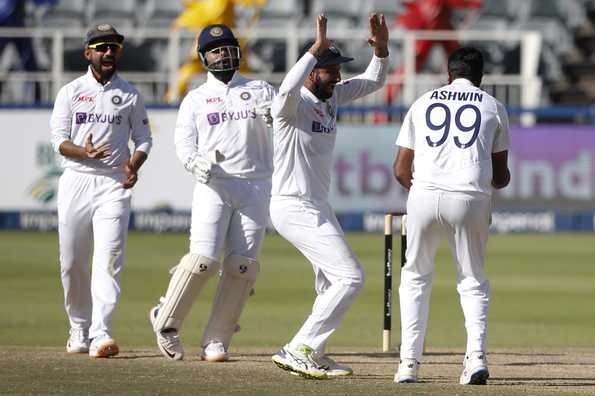 India need to pick eight wickets for a win on Thursday.