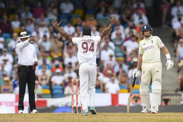 England lost Alex Lees in the session.