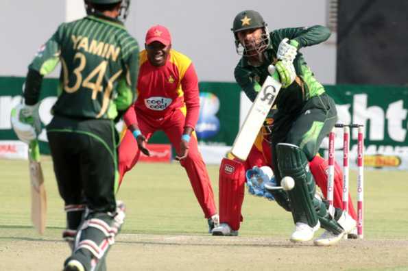 Shoaib Malik smashed unbeaten 96.