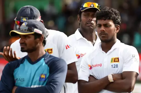 Sri Lankan batsman failed in a mammoth chase in Colombo, giving India a 117-run victory on Tuesday.