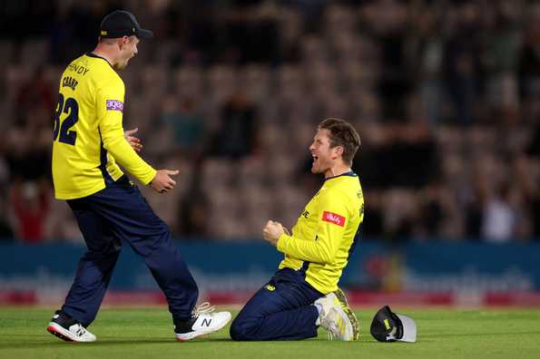 Hampshire sealed their knockouts berth after James Fuller and Liam Dawson starred to end Gloucestershire's hopes of qualification