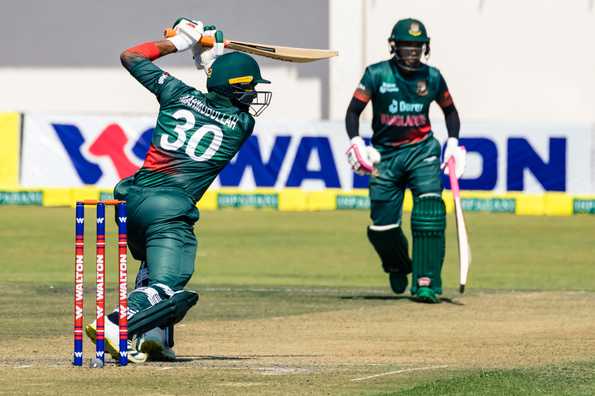 Mushfiqur finished unbeaten on 52. off 49 deliveries.