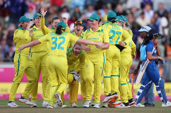 Australia clinched Gold with a nine-run victory