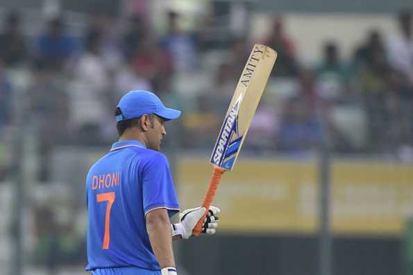 MS Dhoni scored his third fifty in his last six innings.