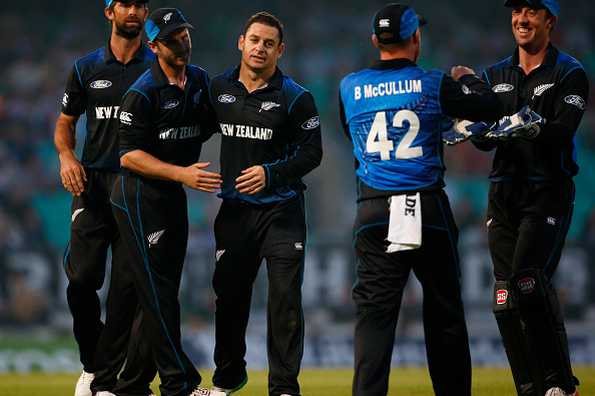 New Zealand squared the series 1-1 with a 13-run win in the second ODI.