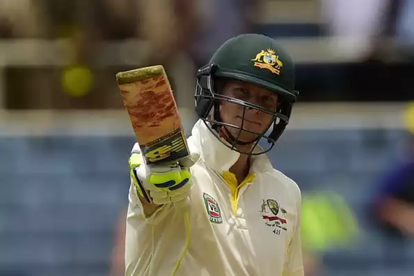 Steven Smith became the third Australian to be dismissed on 199.