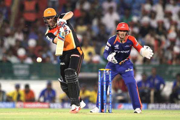 Moises Henriques' 46-ball 74-run knock helped SRH beat DD by six runs.