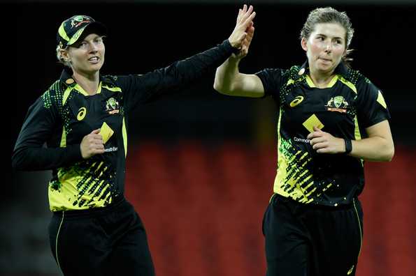 Lanning, Wareham return to T20I format.