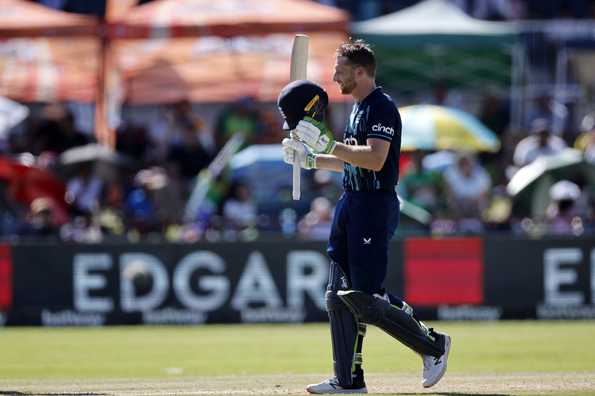 Buttler slammed seven sixes in his century.