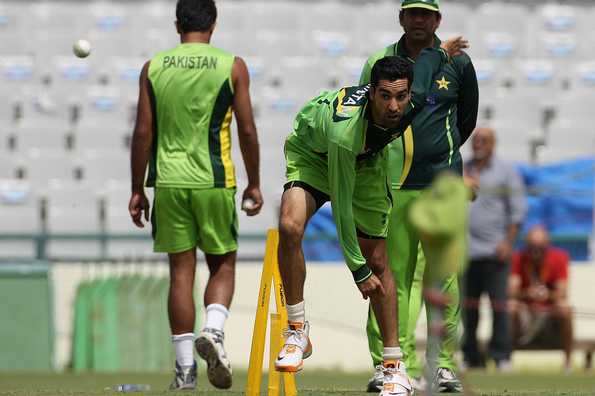 Umar Gul will replace Ehsan Adil in the Pakistan ODI squad.