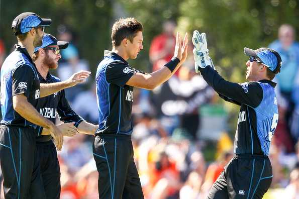 New Zealand's new ball bowlers set up their win.